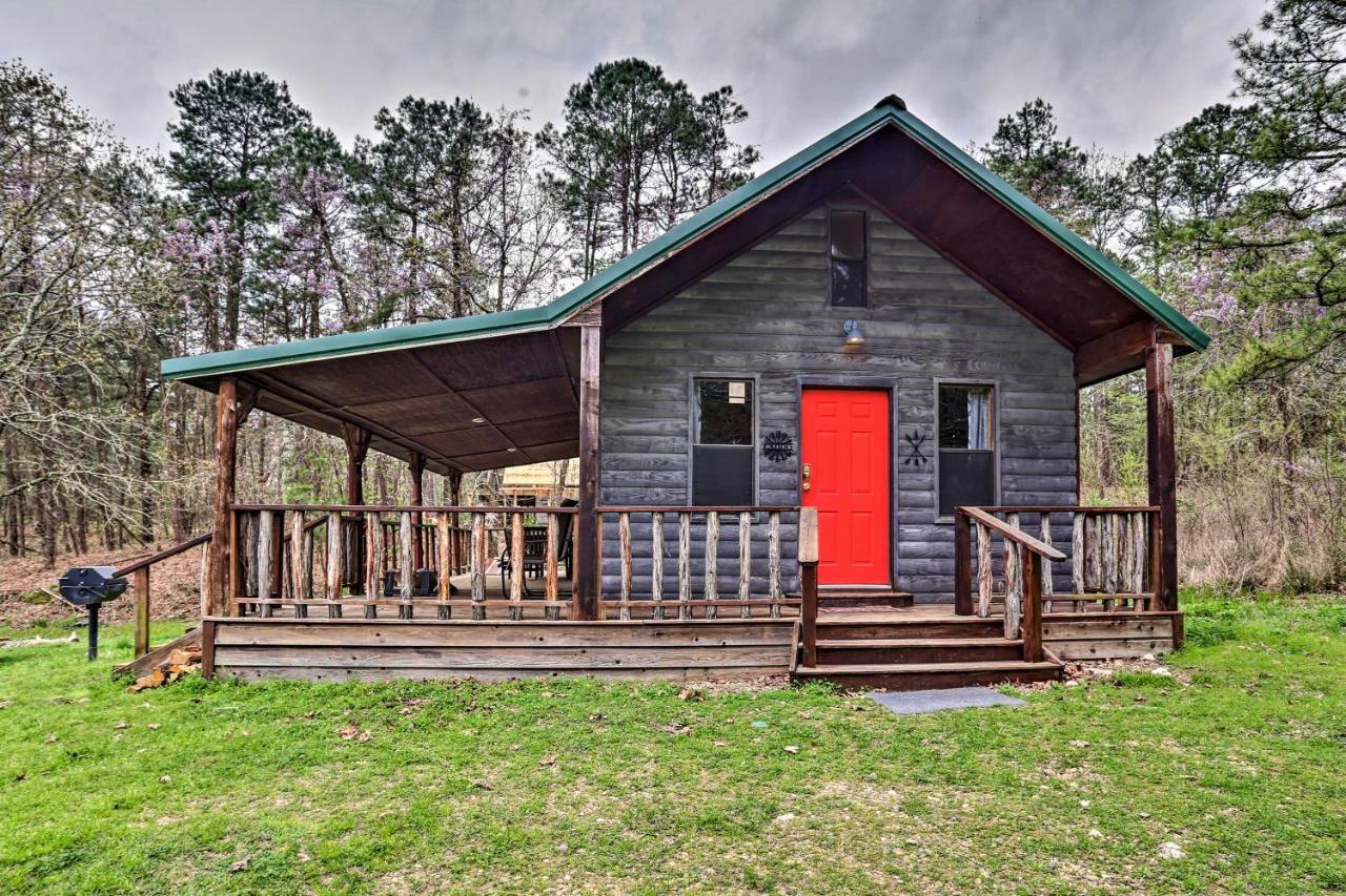 Rustic With Hot Tub Near Lake! Hébergement de vacances
